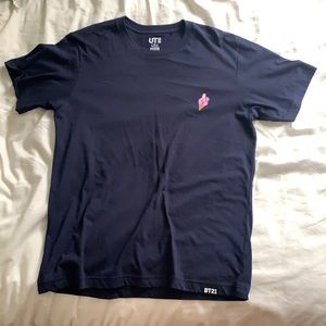 bt21 x uniqlo navy blue kooky t shirt